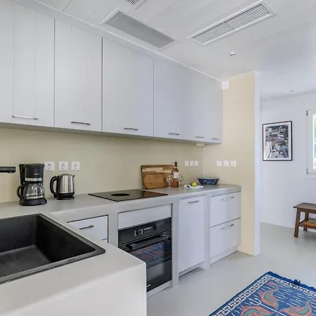 Semesterbostad Iremia Coastal Retreat - Private Sea View Terrace *