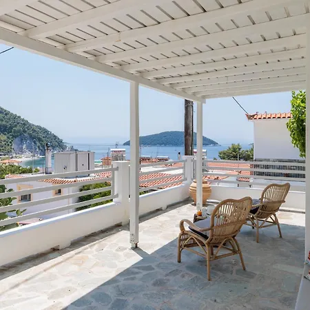 Semesterbostad Iremia Coastal Retreat - Private Sea View Terrace *