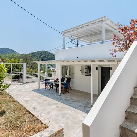 Semesterbostad Iremia Coastal Retreat - Private Sea View Terrace Neo Klima