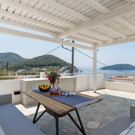 Iremia Coastal Retreat - Private Sea View Terrace Semesterbostad *