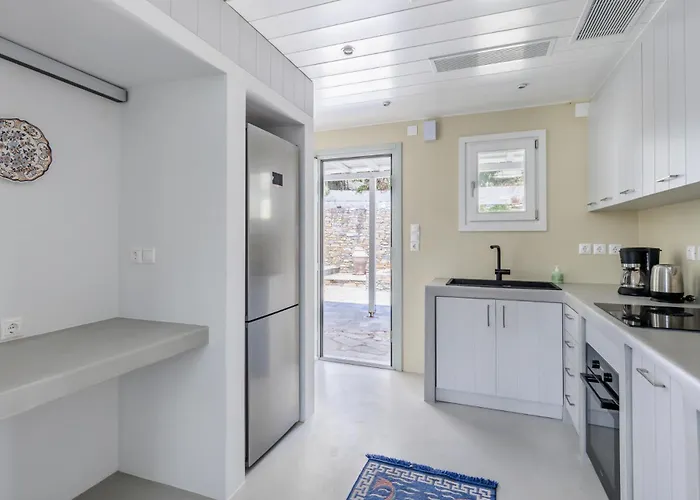 Iremia Coastal Retreat Case de vacanță