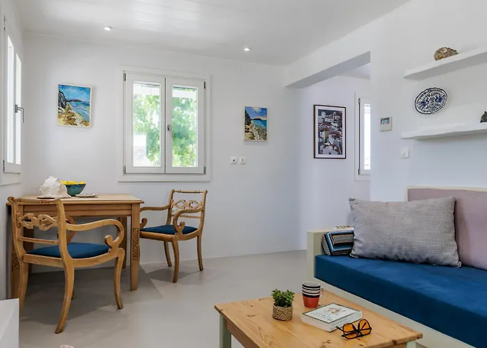 Iremia Coastal Retreat *