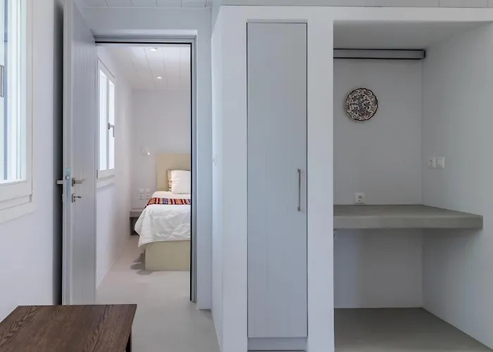 Iremia Coastal Retreat * Neo Klima