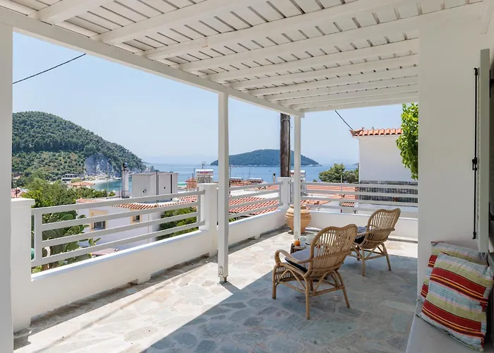 Case de vacanță Iremia Coastal Retreat *