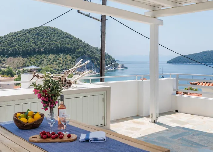 Iremia Coastal Retreat